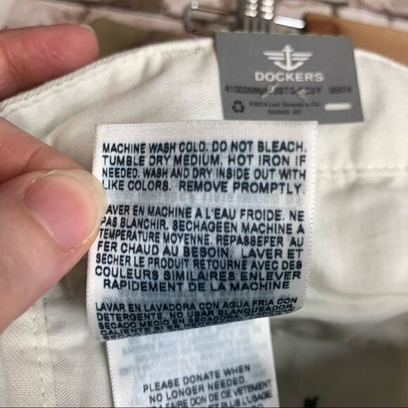 Dockers Pacific The Perfect Short Classic Fit Flat Front Khaki  [size 30] New - Picture 6 of 7